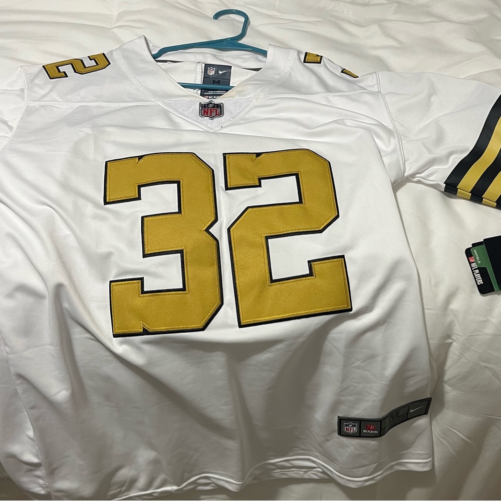 New Orleans Saints Tyran Matthieu jersey men’s size medium but runs big